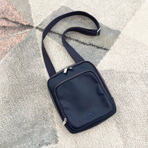 Lacoste $128 Mens Classic Rectangular Crossbody Navy Blue Zip Logo Messenger Bag